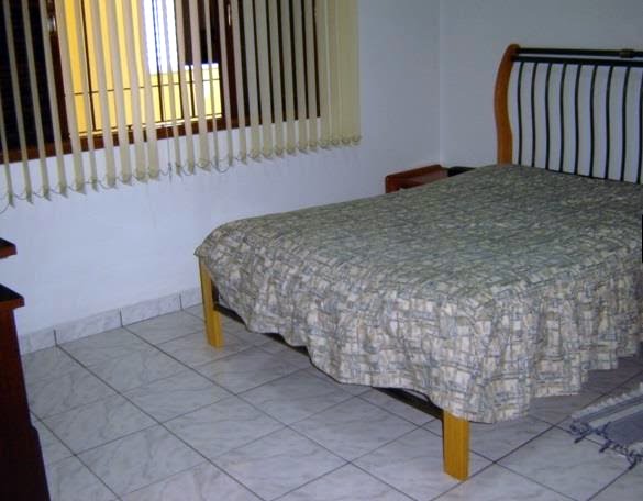 Casa à venda com 4 quartos, 1 suíte, 5 vagas e 320m² no Taboão, Diadema (SP) — foto 8 de 12