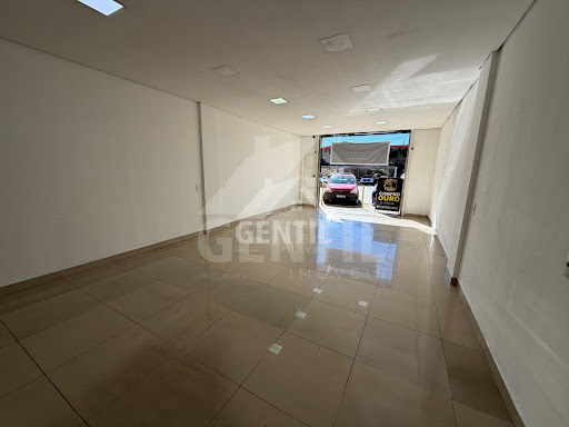 Salão Comercial de 60m² na Av. Tenente Marques - Polvilho
