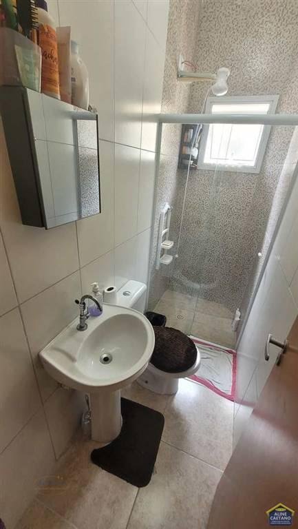 Casa à venda com 2 quartos, 2 banheiros, 1 vaga e 52m² no Maracanã, Praia Grande (SP) — foto 18 de 19