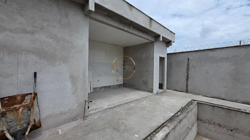 Casa de luxo em Outeiro São Francisco com 4 dormitórios e 300m² - Venda e locação por R$2.999.999