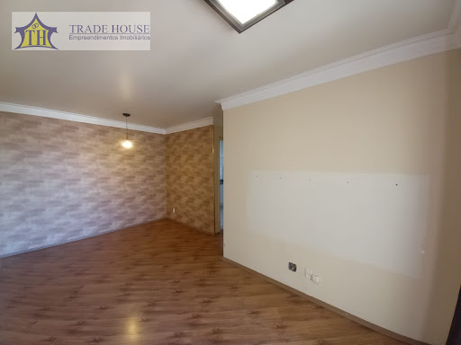 Apartamento em Vila Gumercindo  -  São Paulo
