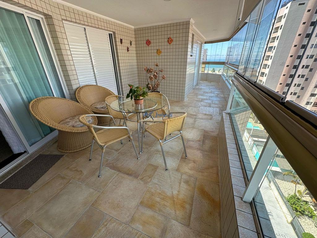 Apartamento à venda com 3 quartos, 2 banheiros, 2 vagas e 115m² no Vila Tupi, Praia Grande — foto principal