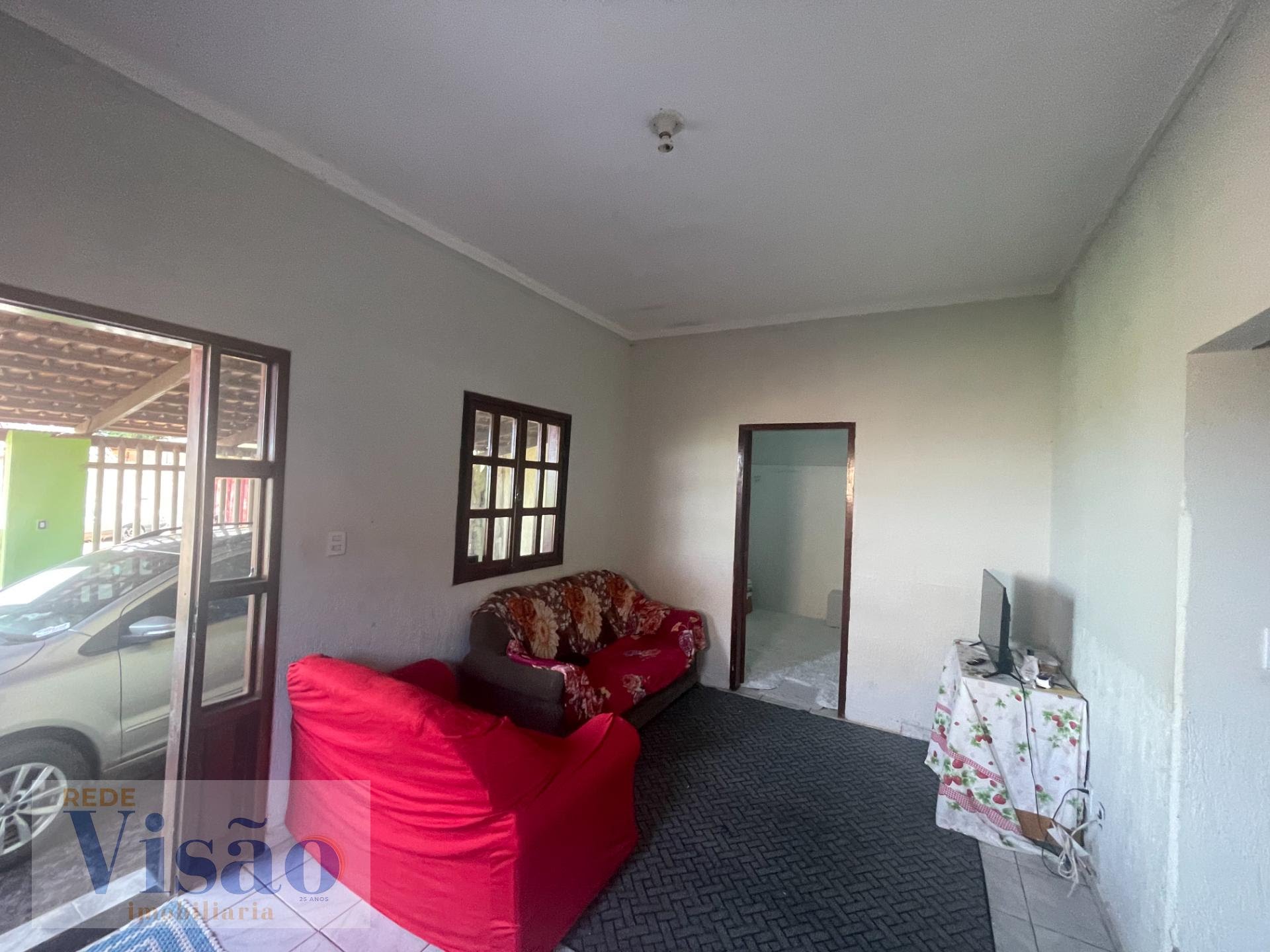 Casa à venda com 2 quartos, 2 banheiros, 2 vagas e 130m² no B. Novo Horizonte, Paracatu — foto principal
