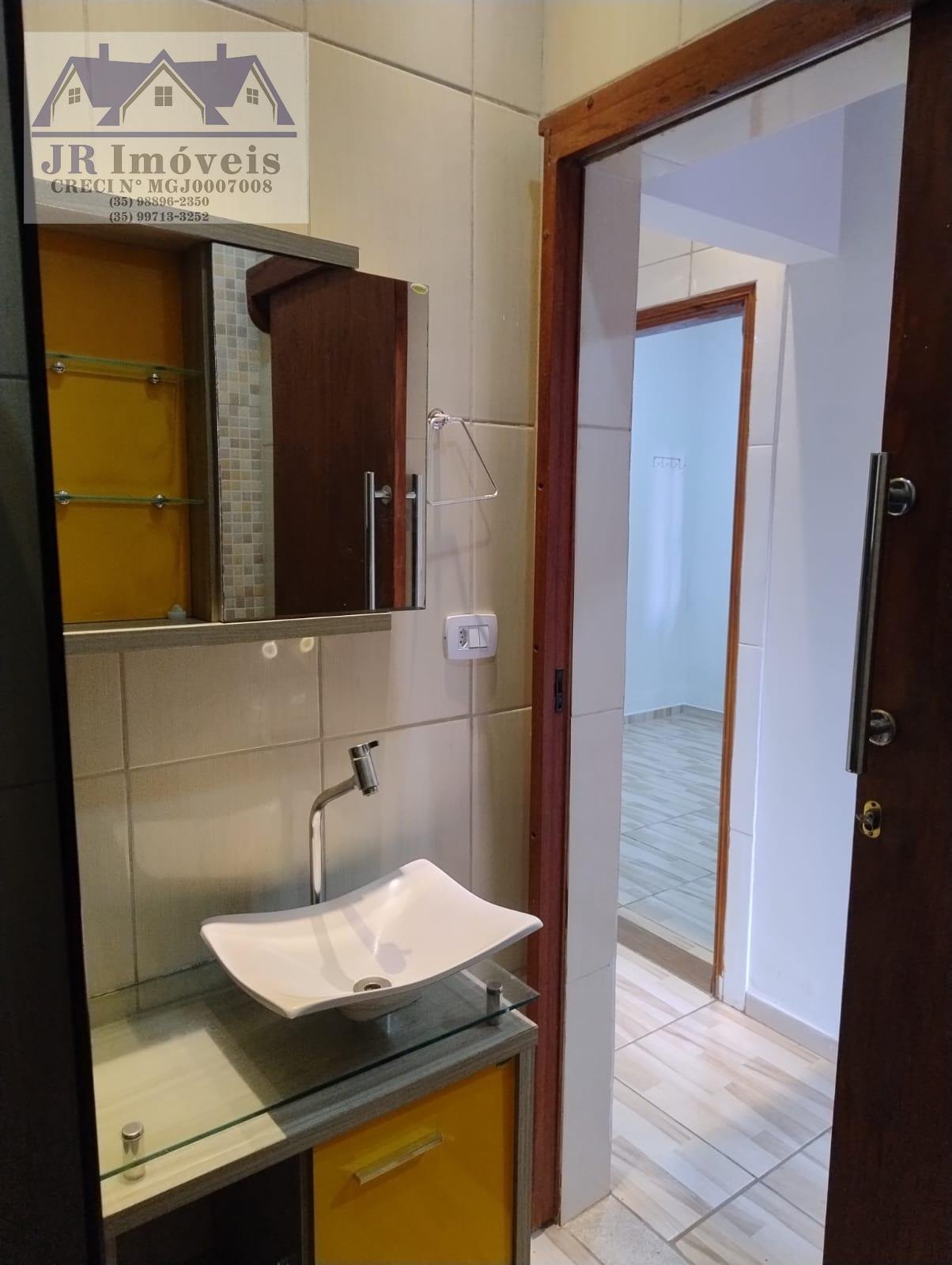 Casa à venda com 5 quartos e 2 banheiros no São José, Pedralva (MG) — foto 21 de 23