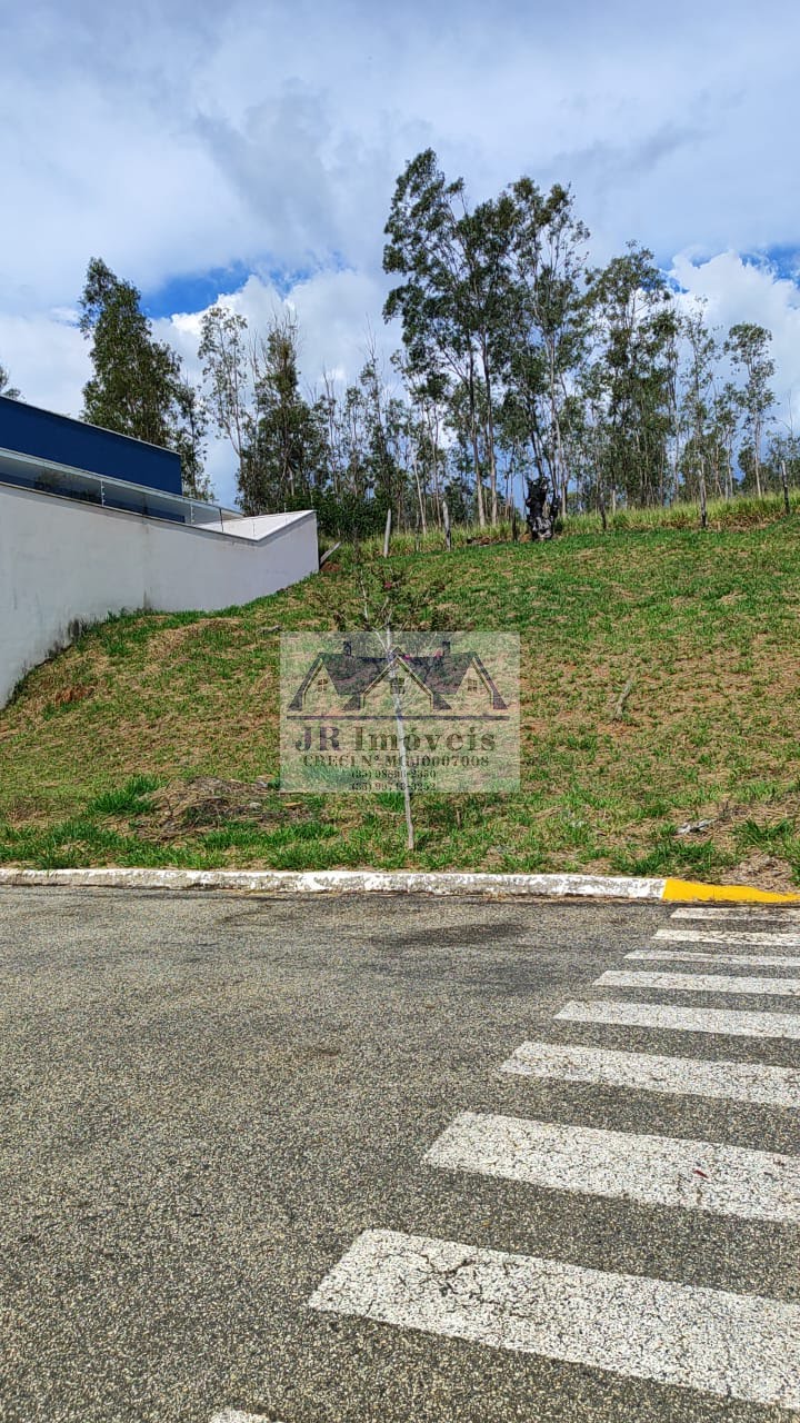 Terreno à venda com 240m² de terreno no Jardim Panorama, Piranguinho (MG) — foto 7 de 8