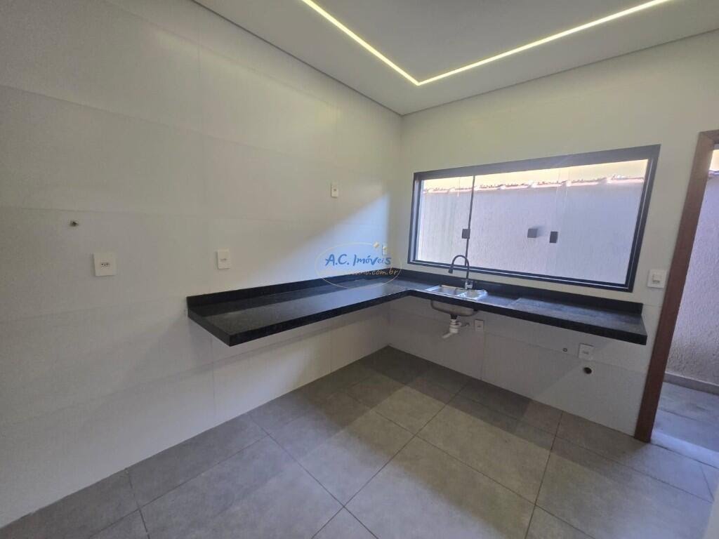 Casa à venda com 2 quartos, 2 suítes, 2 vagas e 140m² no Vila Tupi, Praia Grande (SP) — foto 7 de 23
