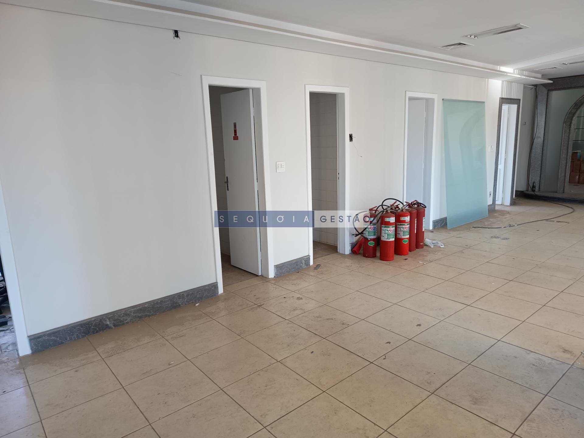 Comercial à venda com 5 banheiros e 248m² no Funcionários, Belo Horizonte (MG) — foto 11 de 18