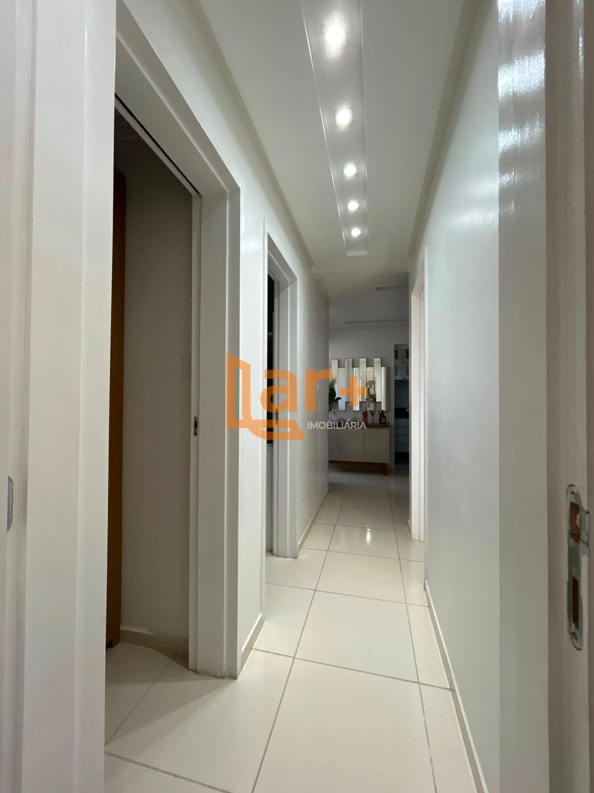 Apartamento à venda com 3 quartos, 1 suíte, 1 vaga e 72m² no Costa Paradiso, Barra dos Coqueiros (SE) — foto 2 de 10