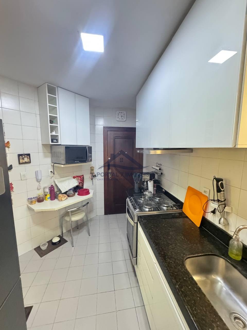 Apartamento à venda com 3 quartos, 1 suíte, 2 vagas e 93m² no Cedro e Cachoeira, Sete Lagoas (MG) — foto 18 de 21