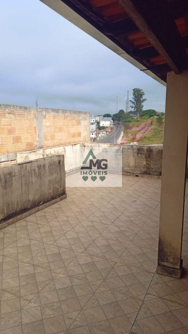 Casa à venda com 5 quartos, 2 vagas e 177m² no Vila Lima, Três Corações (MG) — foto 12 de 12