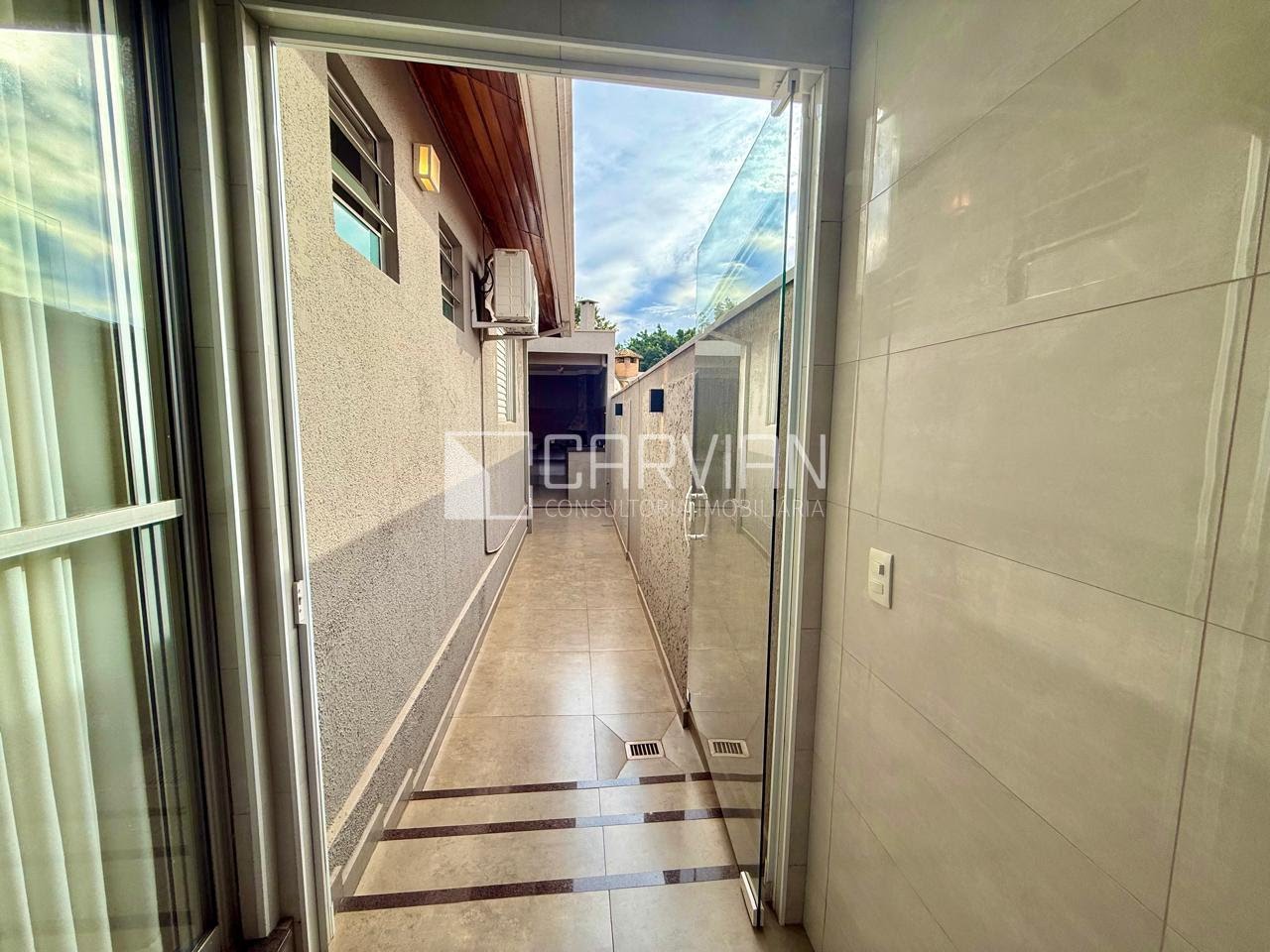 Casa à venda com 4 quartos, 2 suítes, 2 vagas e 145m² no Guaporé, Ribeirão Preto (SP) — foto 27 de 30