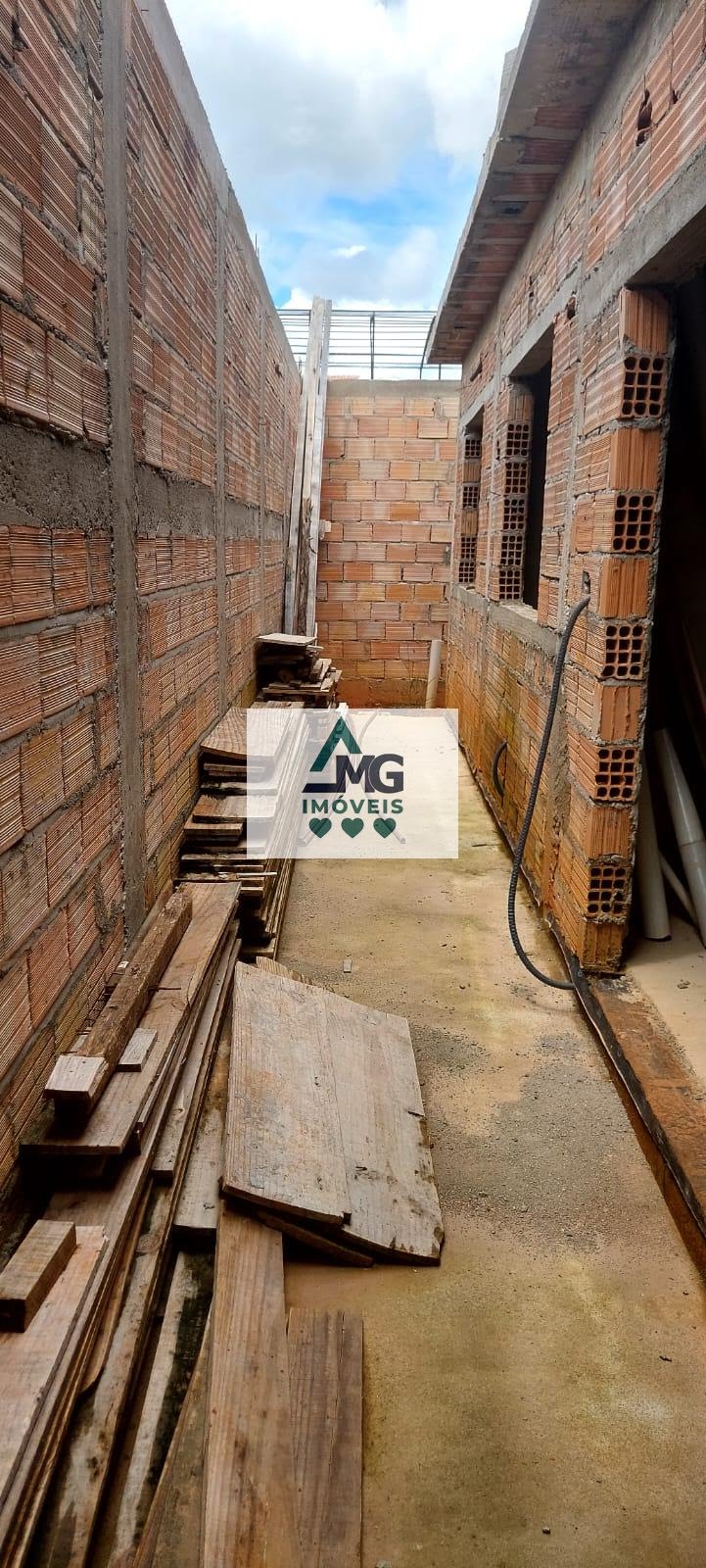 Casa à venda com 3 quartos, 1 suíte, 2 vagas e 138m² no Cidade Jardim, Três Corações (MG) — foto 18 de 21