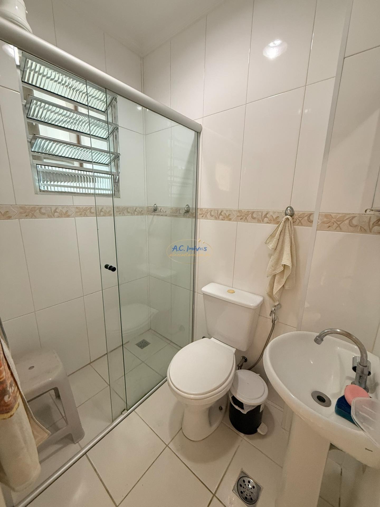 Casa à venda com 3 quartos, 1 suíte, 1 vaga e 130m² no Nova Mirim, Praia Grande (SP) — foto 13 de 30