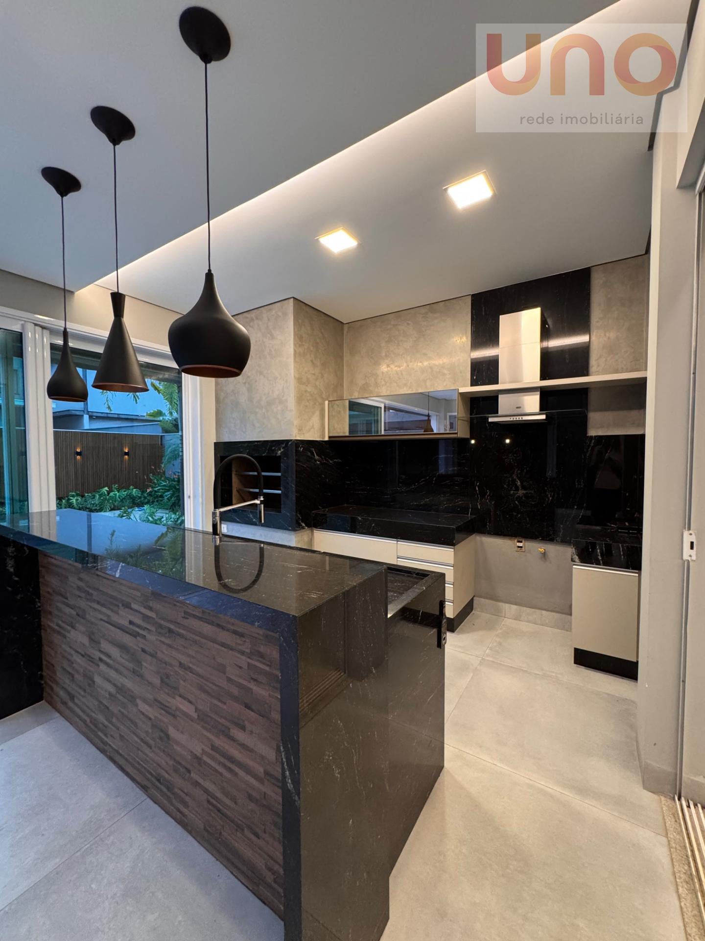 Casa à venda com 4 quartos, 4 suítes, 2 vagas e 308m² no Parque Residencial Maria A Pedrossian, Campo Grande (MS) — foto 27 de 30