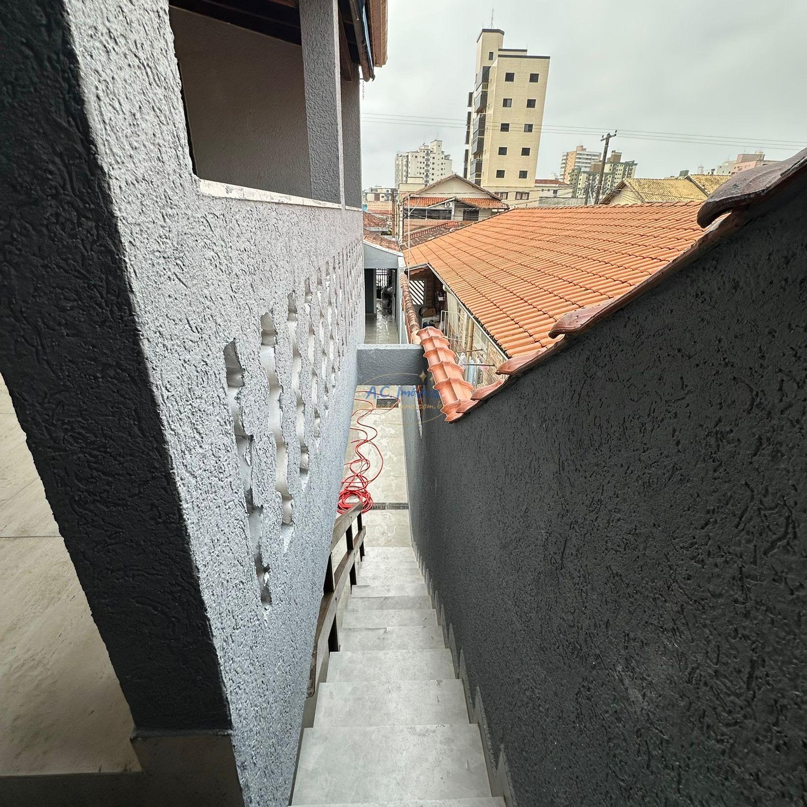 Casa à venda com 3 quartos, 2 suítes, 2 vagas e 160m² no Vila Assuncao, Praia Grande (SP) — foto 9 de 30