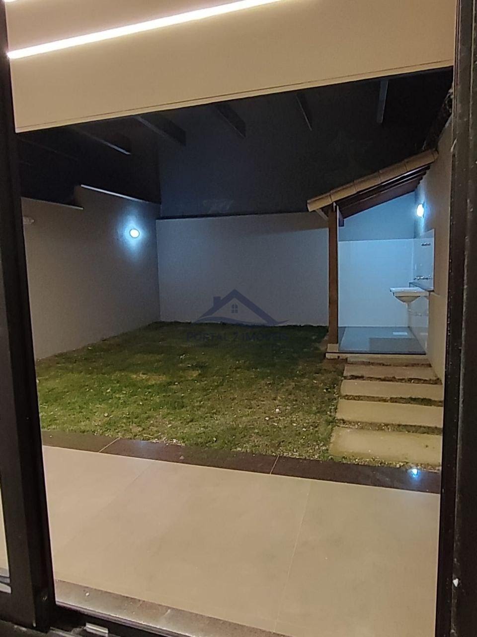 Casa à venda com 3 quartos, 1 suíte, 4 vagas e 178m² no Flórida, Sete Lagoas (MG) — foto 16 de 16