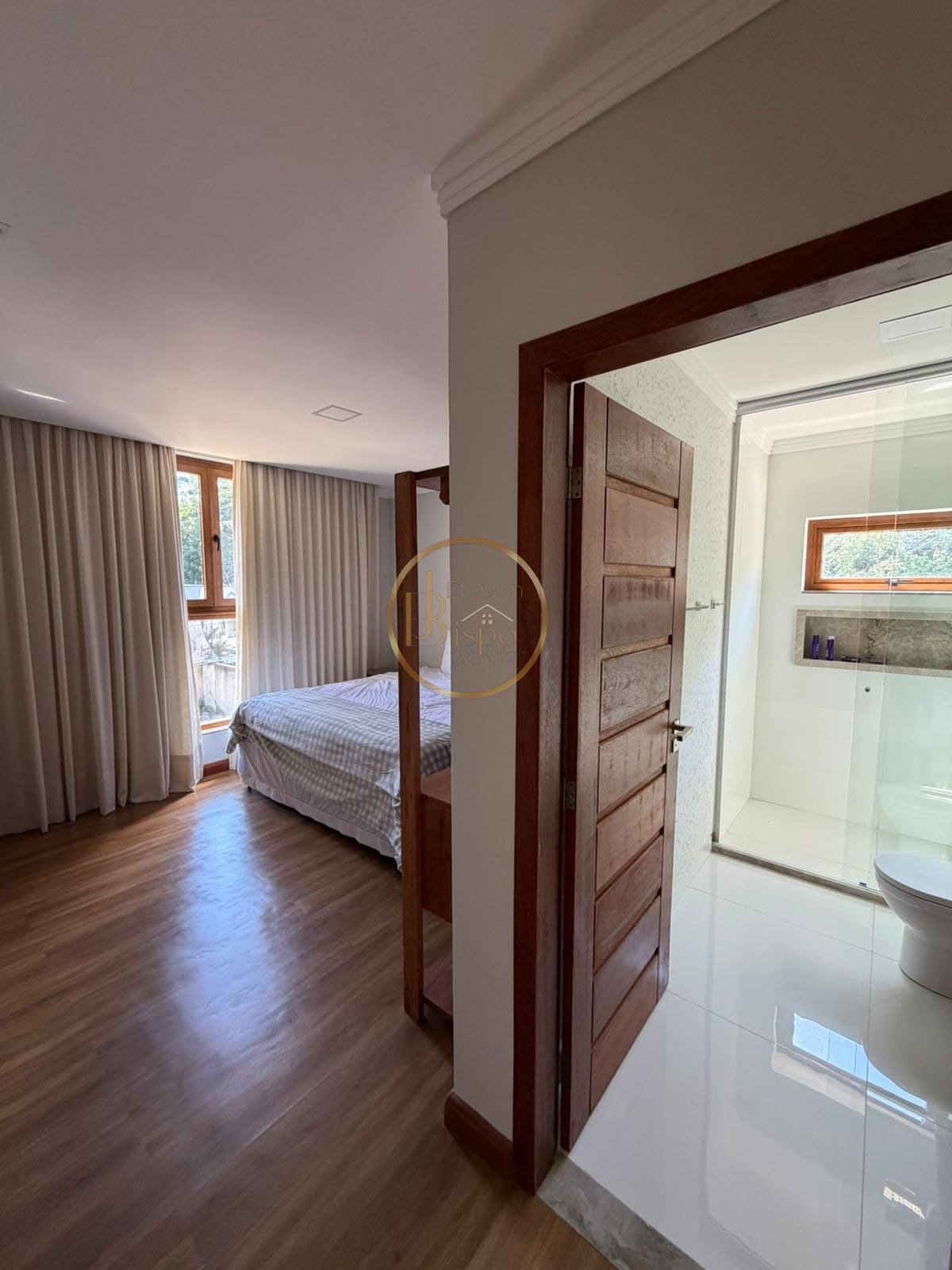 Casa à venda com 4 quartos, 4 suítes, 2 vagas e 200m² no Alto de Pitinga, Porto Seguro (BA) — foto 14 de 16