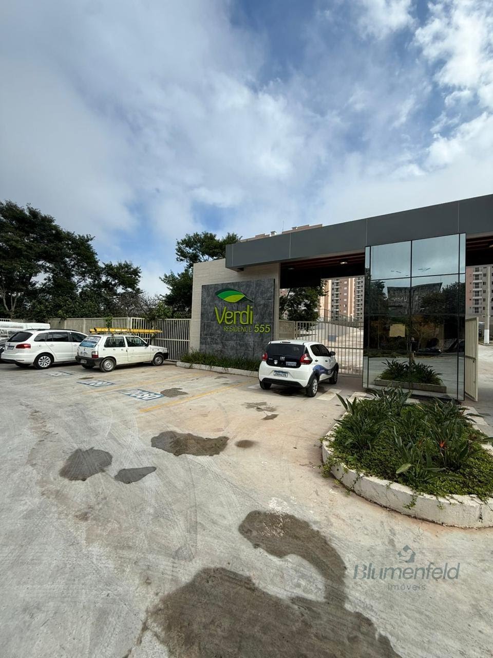 Apartamento para alugar com 2 quartos, 1 banheiro, 1 vaga e 49m² no Center Ville, Arujá — foto principal