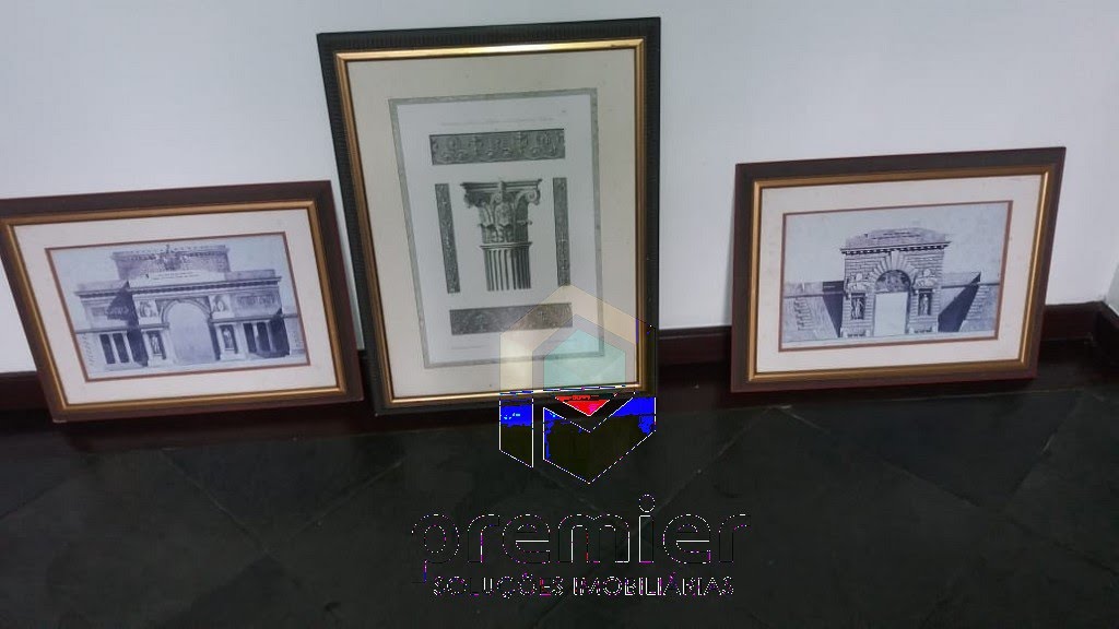 3 QUADROS NA SALA