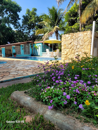 Belíssima chácara no bairro Nova Aurora - São Pedro: 400m² área construída, 2.500 m2 de terreno, com 4 dormitórios, sendo 2 suítes, completa com lazer, por R$800.000,00 - venda 
