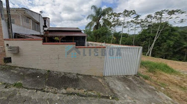 Casa em Forquilhas  -  São José