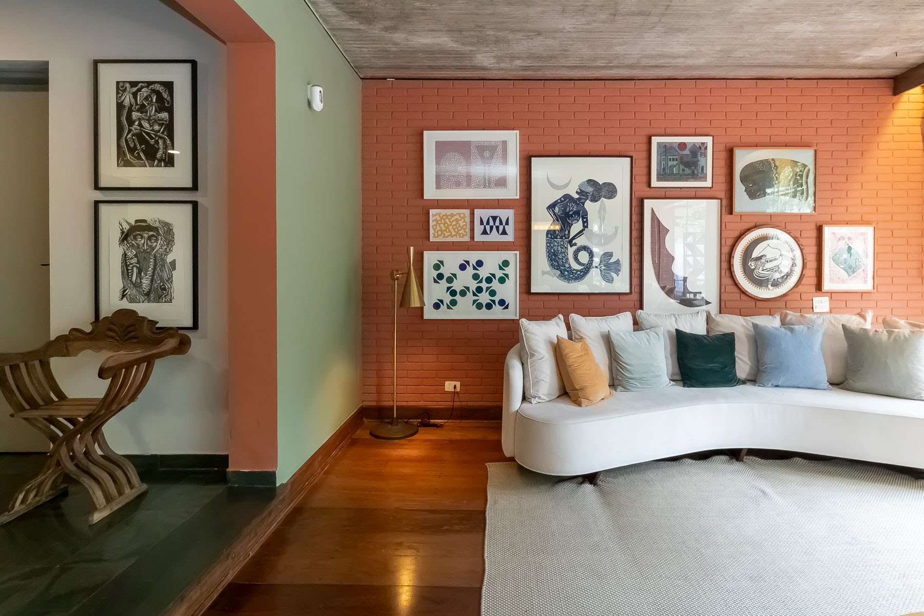 Casa à Venda Rua Des Joaquim Barbosa de Almeida, Alto de Pinheiros/SP 