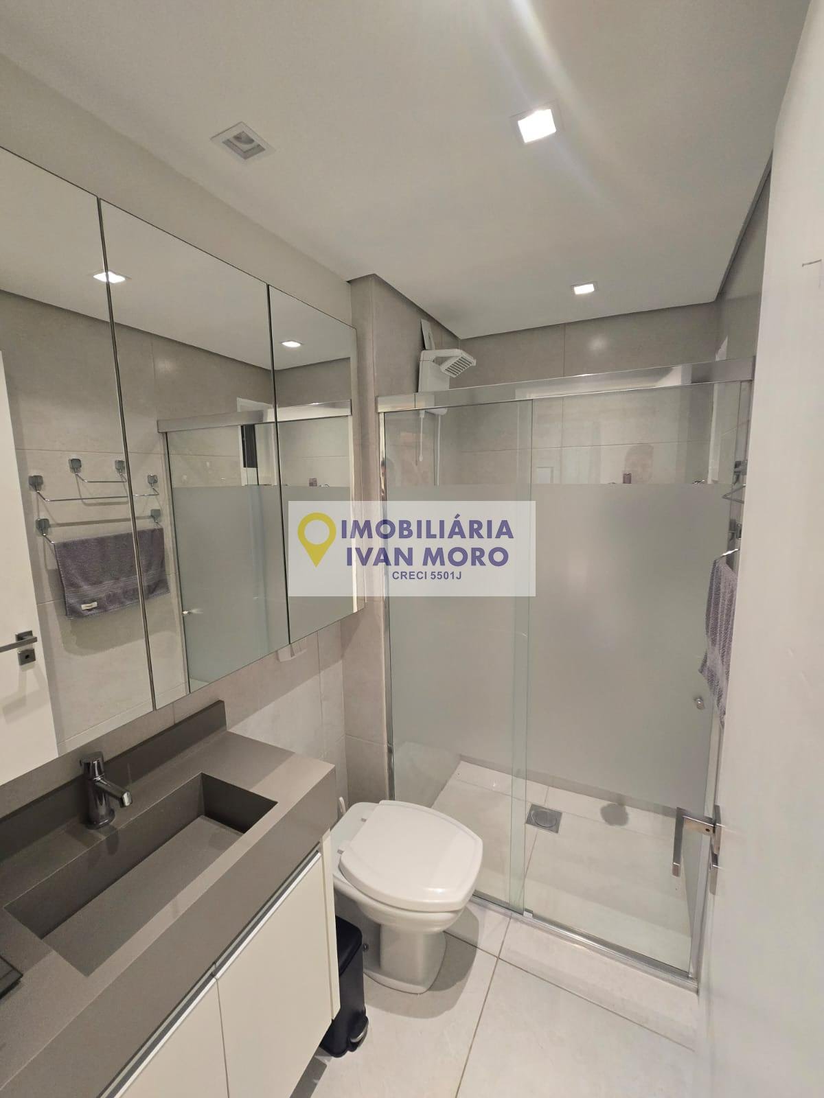 Apartamento à venda com 2 quartos, 1 banheiro, 1 vaga e 70m² no Daniela, Florianópolis (SC) — foto 14 de 18