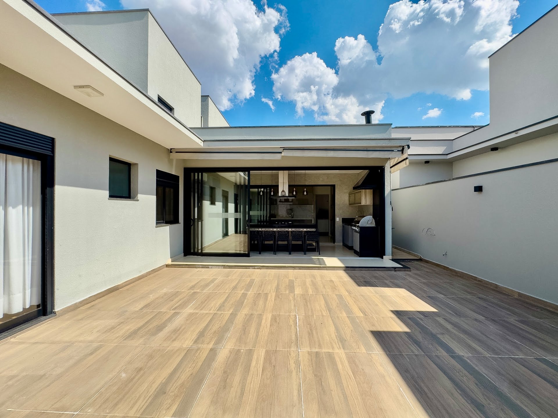 Casa à venda com 3 quartos, 1 suíte, 4 vagas e 179m² no Jardim Residencial Dona Maria José, Indaiatuba (SP) — foto 15 de 28