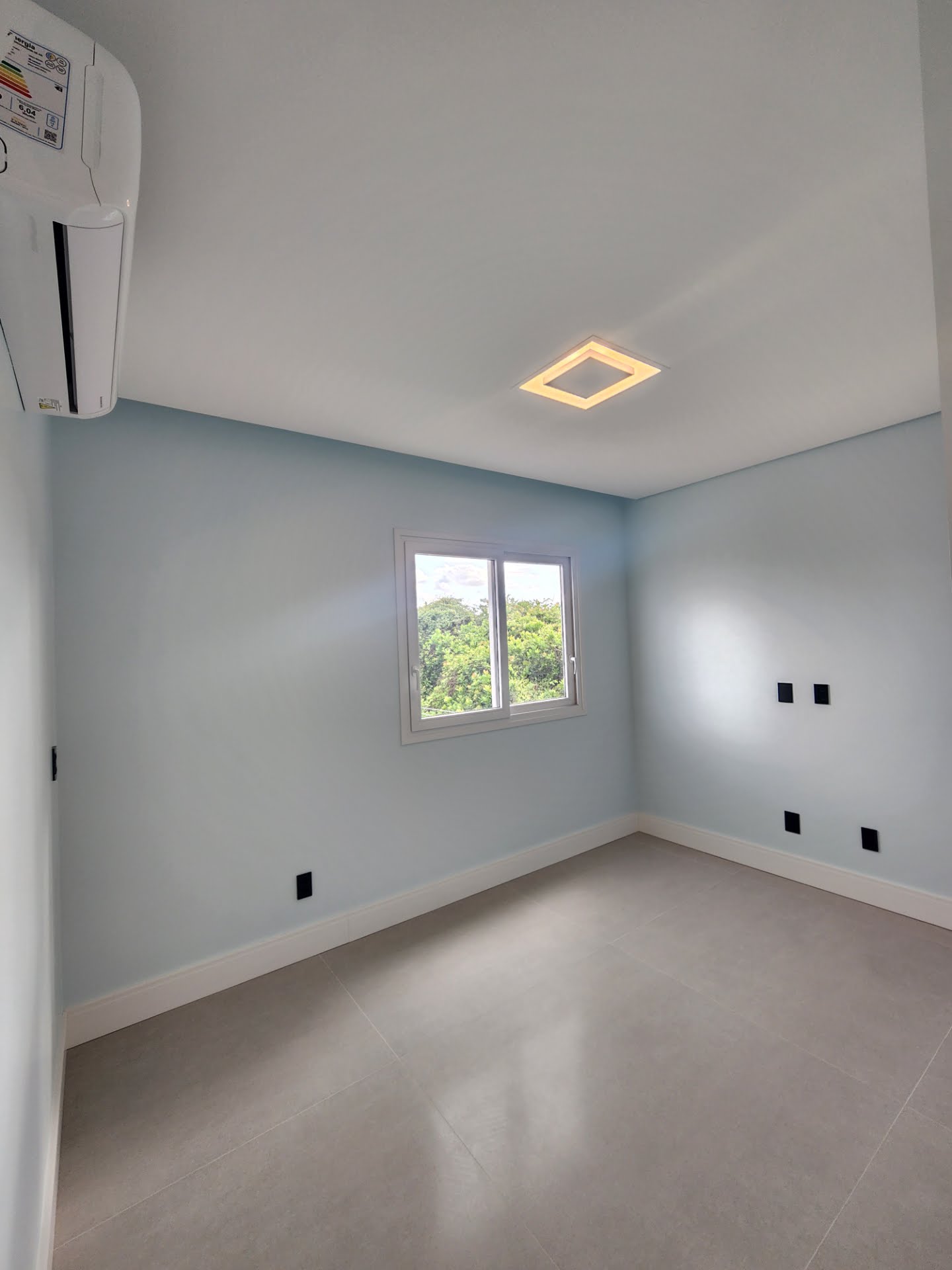 Casa à venda com 4 quartos, 3 suítes, 4 vagas e 165m² no Sim, Feira de Santana (BA) — foto 9 de 14