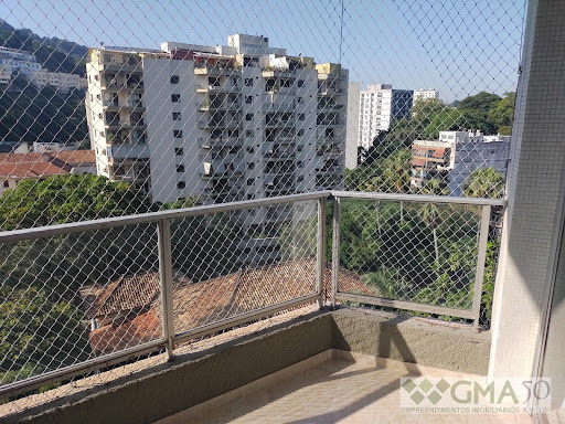 Apartamento em Cosme Velho  -  Rio de Janeiro