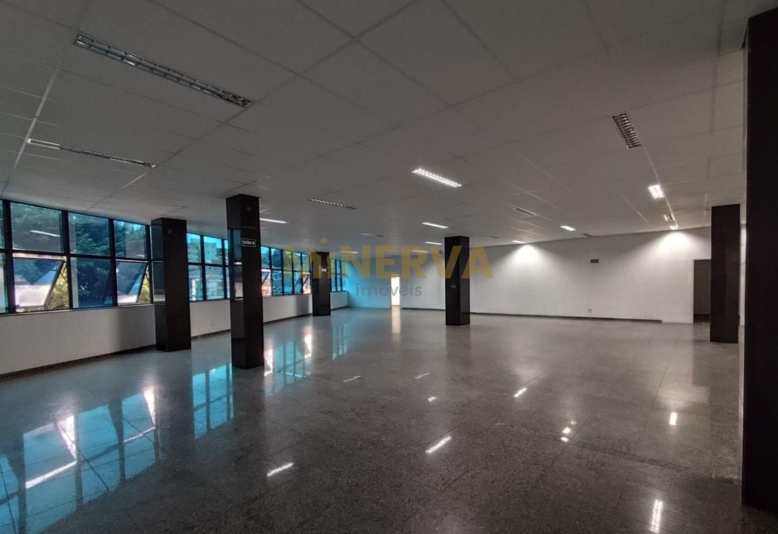 Comercial para alugar com 6 banheiros e 500m² no Vila Galvão, Guarulhos (SP) — foto 2 de 12