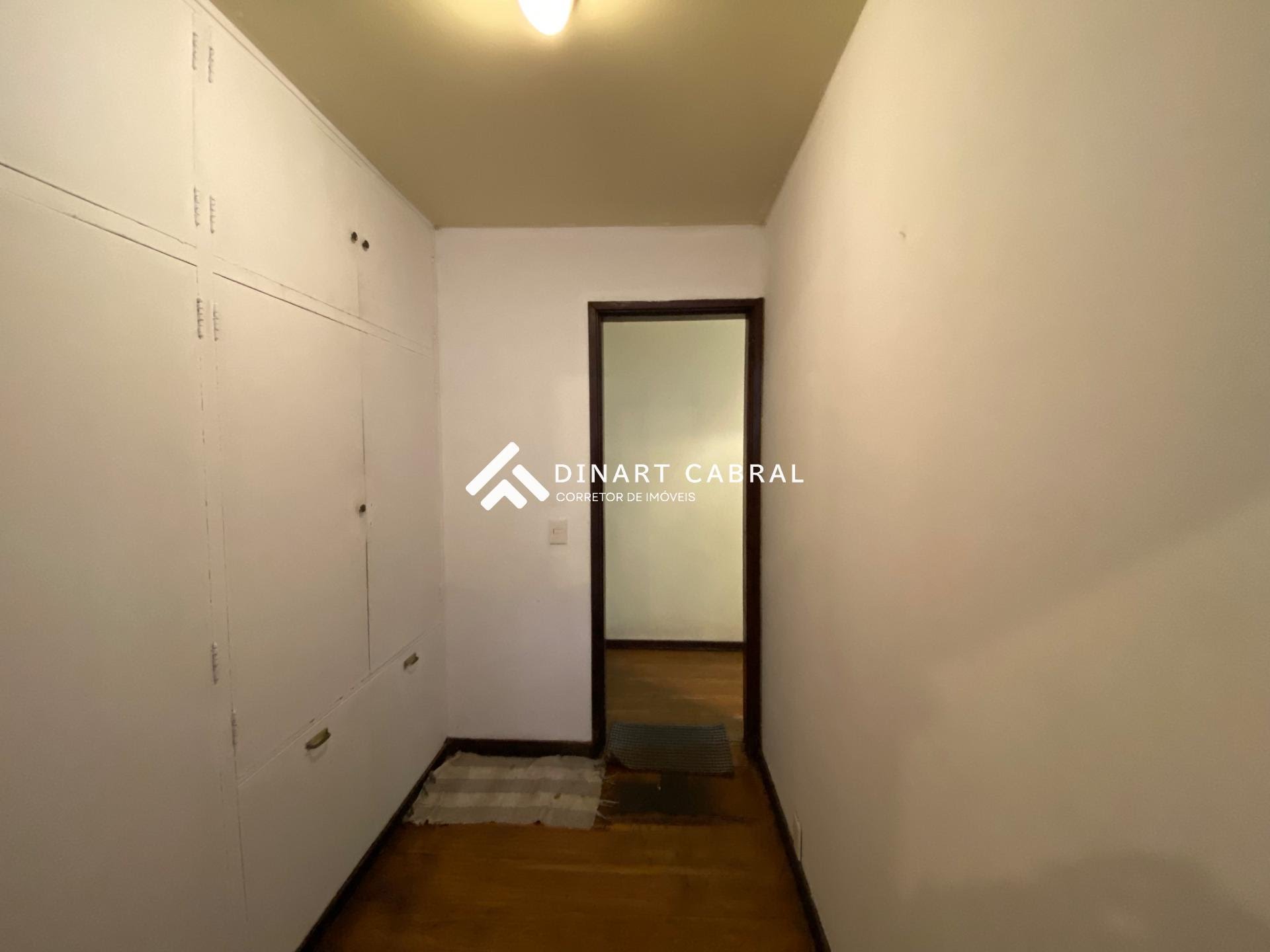 Apartamento à venda com 4 quartos, 1 suíte, 2 vagas e 242m² no Copacabana, Rio de Janeiro (RJ) — foto 17 de 30