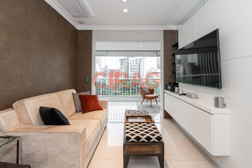 Apartamento de 1 dormitório totalmente decorado e mobiliado.