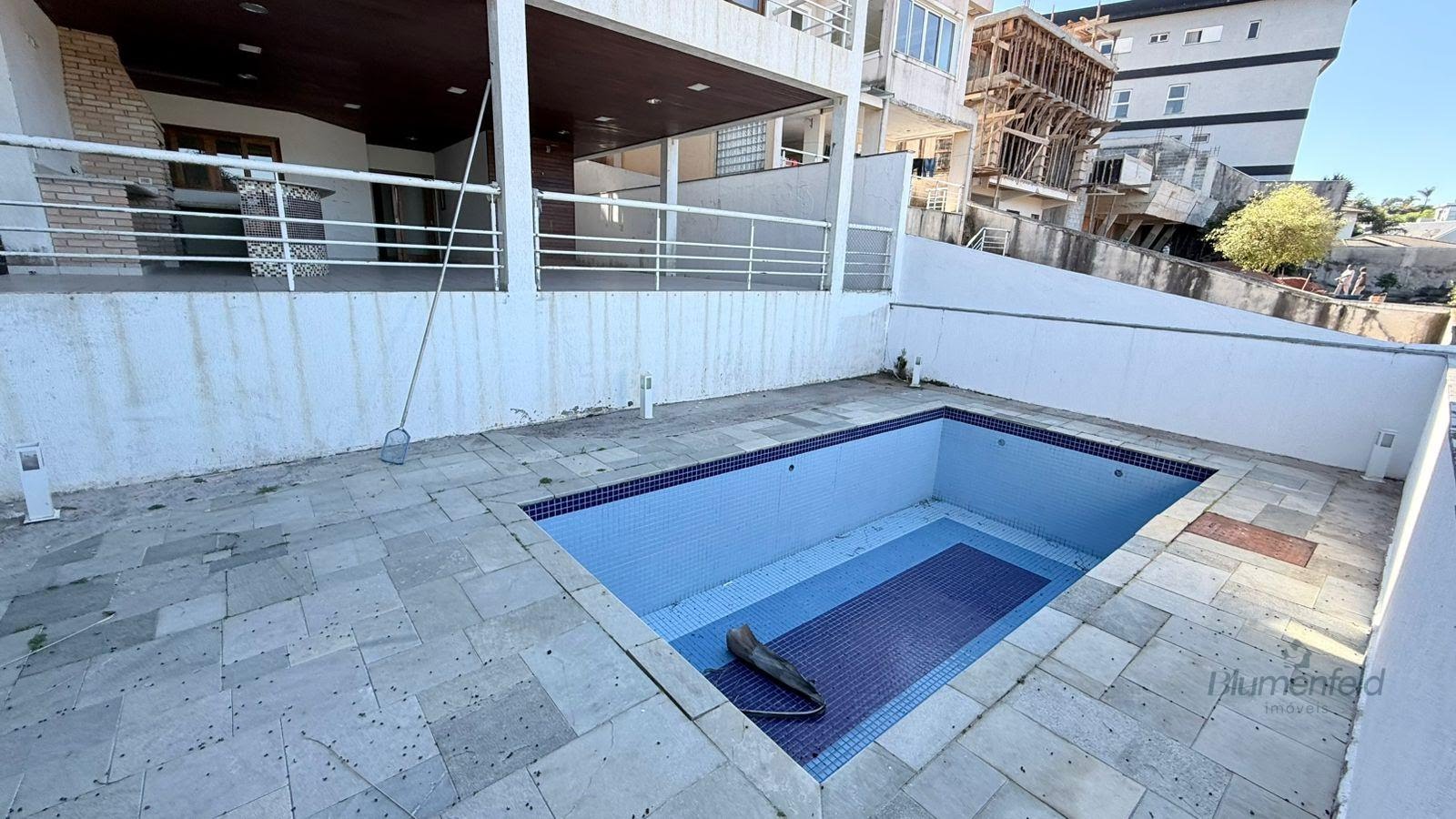 Casa à venda com 5 quartos, 5 suítes, 5 vagas e 520m² no Condominio Arujazinho V, Arujá (SP) — foto 25 de 26
