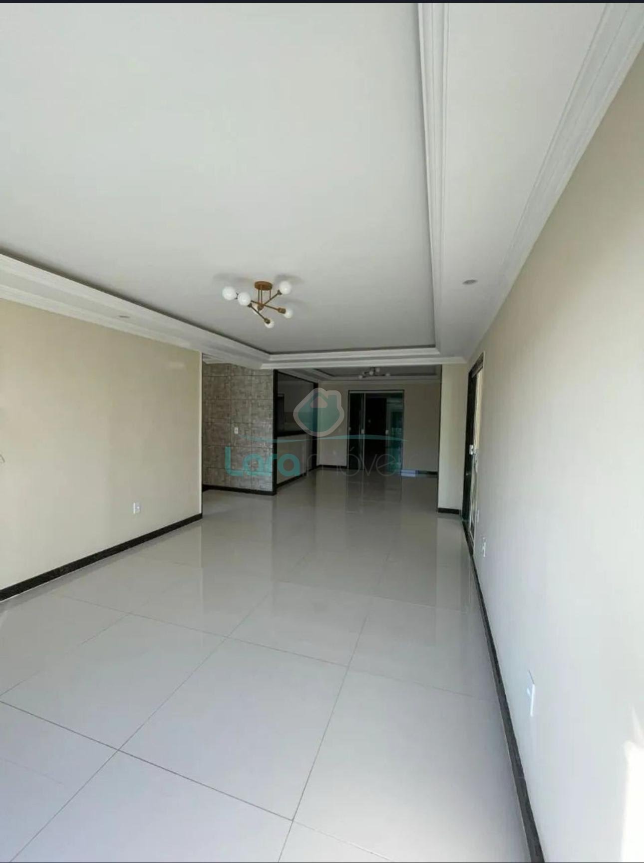 Casa à venda com 4 quartos, 1 suíte, 3 vagas e 330m² no Lagoa, Macaé (RJ) — foto 8 de 16