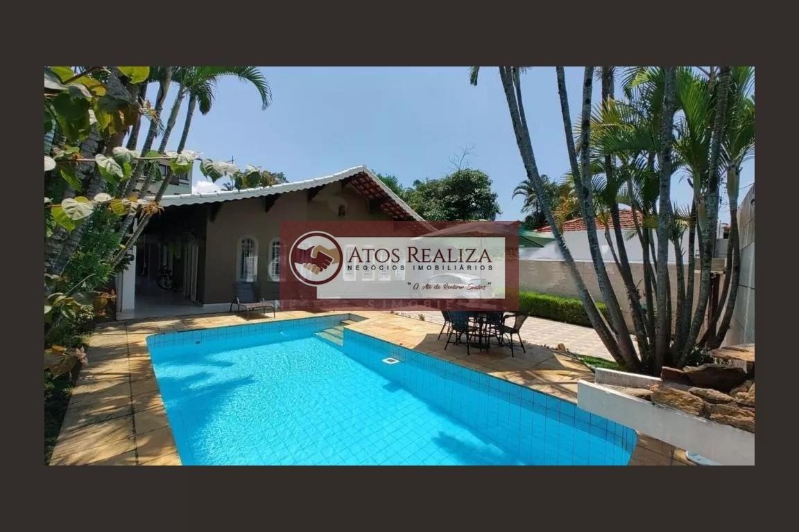 Casa à venda com 3 quartos, 4 banheiros, 4 vagas e 206m² no Bolsão de Interlagos, São Paulo — foto principal