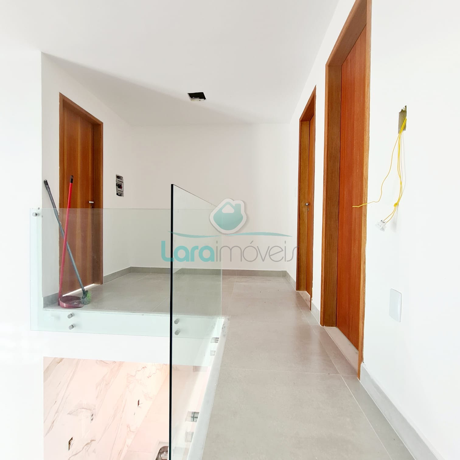 Casa à venda com 4 quartos, 3 suítes, 2 vagas e 240m² no Lagoa, Macaé (RJ) — foto 11 de 17