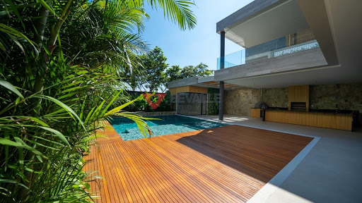 Casa de Luxo na Barra da Tijuca - 860M², 5 Dormitórios, 7 Banheiros - Venda e Locação