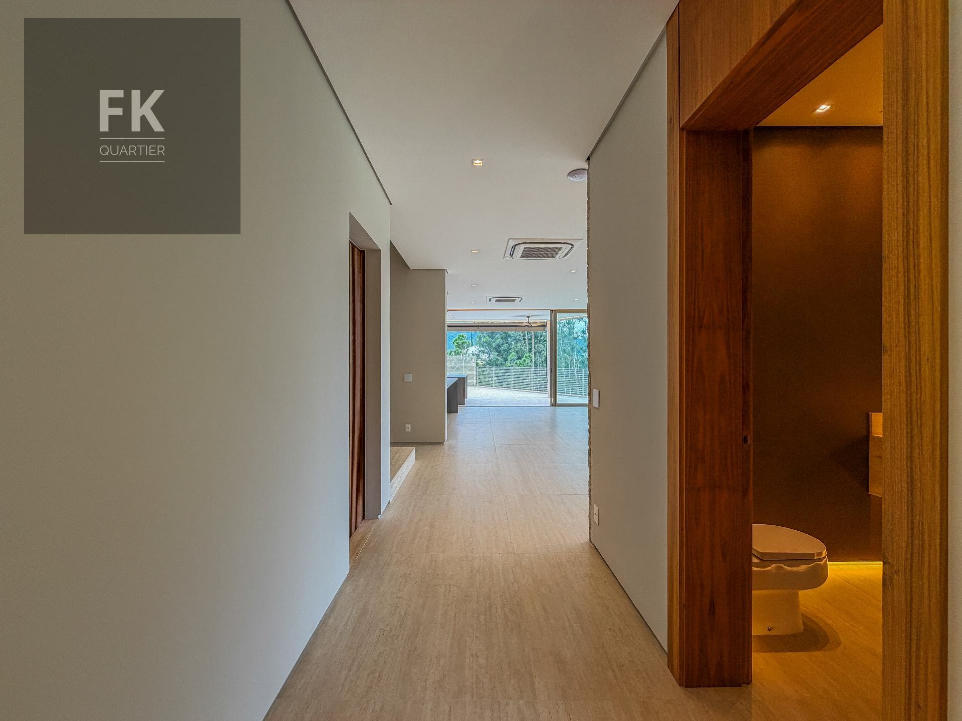 Casa à venda com 5 quartos, 5 suítes, 6 vagas e 480m² no Tamboré, Barueri (SP) — foto 5 de 30