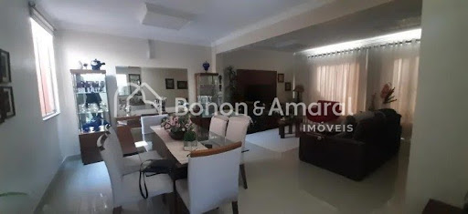 Casa, 3 quartos, 230 m² - Foto 6