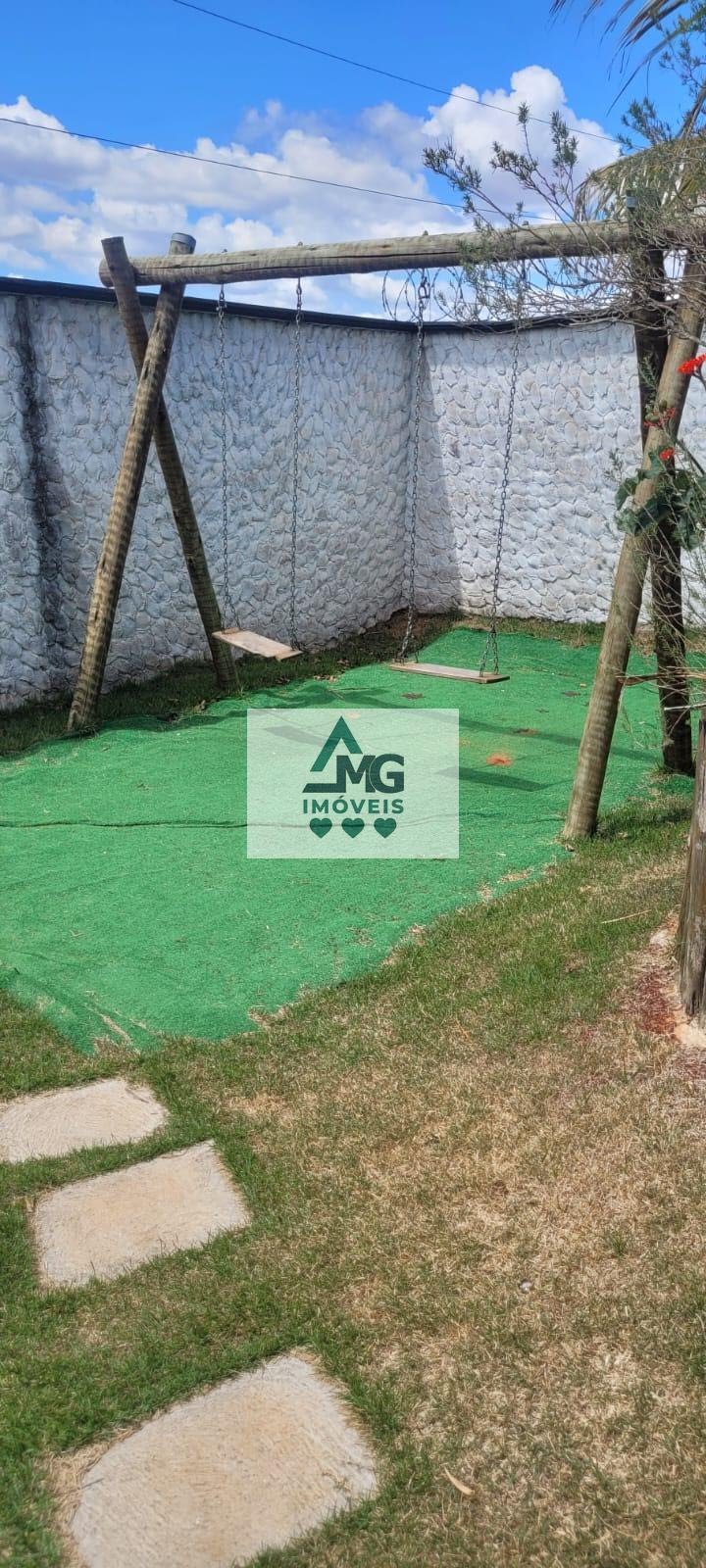 Casa à venda com 3 quartos, 1 suíte, 4 vagas e 120m² no Mini Distrito I, Três Corações (MG) — foto 10 de 21