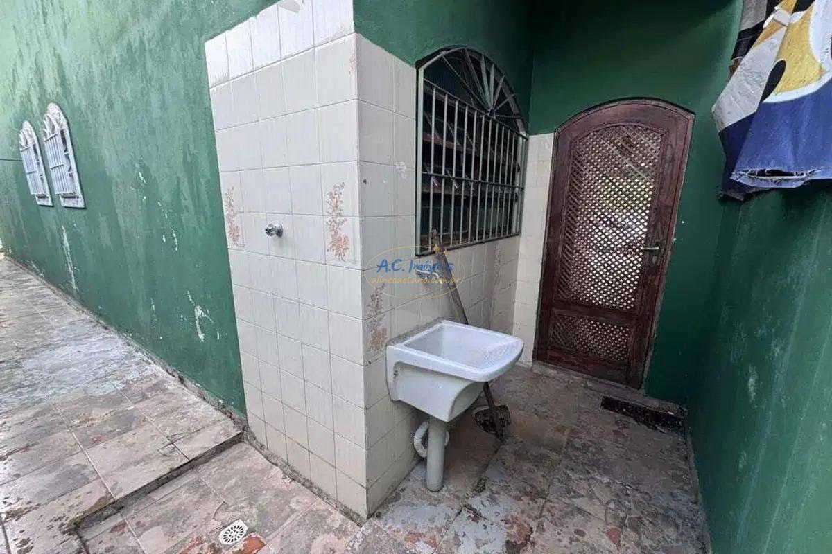 Casa à venda com 2 quartos, 1 suíte, 4 vagas e 70m² no Vila Balnearia, Praia Grande (SP) — foto 16 de 17