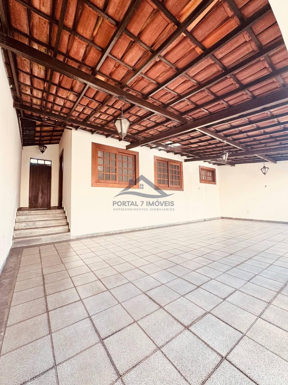 Casa à venda com 2 quartos, 1 suíte, 2 vagas e 300m² no Santa Helena, Sete Lagoas (MG) — foto 2 de 20