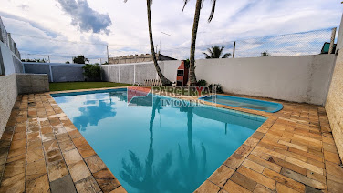 Casa com piscina no Balneário Gaivotas  -  Itanhaém