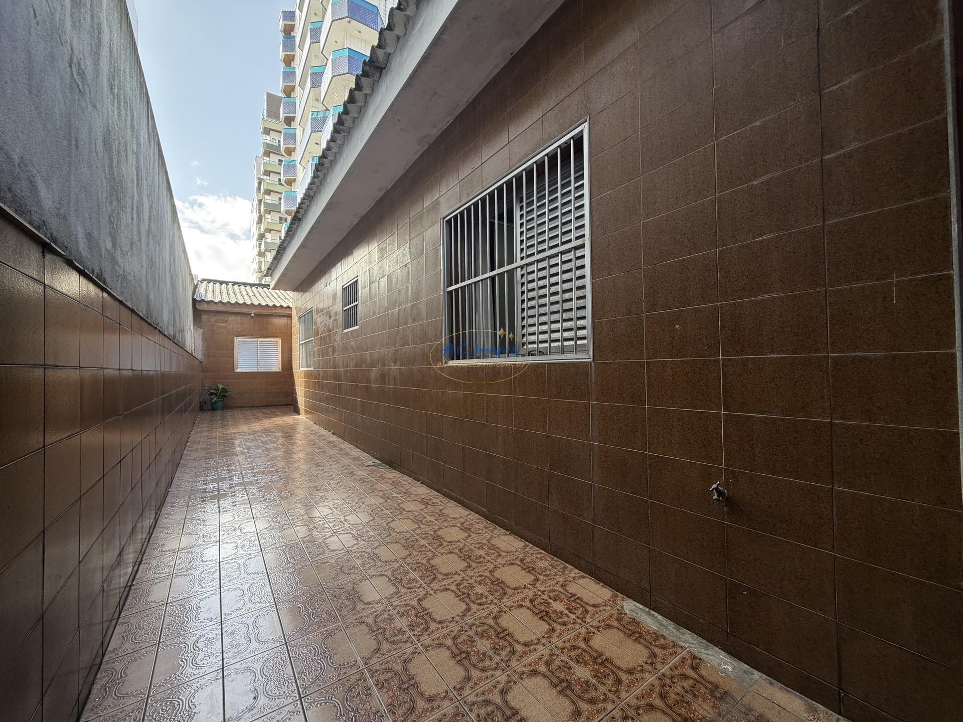 Casa à venda com 3 quartos, 1 suíte, 6 vagas e 153m² no Vila Assuncao, Praia Grande (SP) — foto 16 de 23