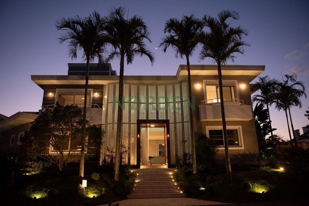 Casa de 436 m² com 4 quartos na Casa 4 Quartos 436m² — Jurerê Internacional, Jurerê Internacional