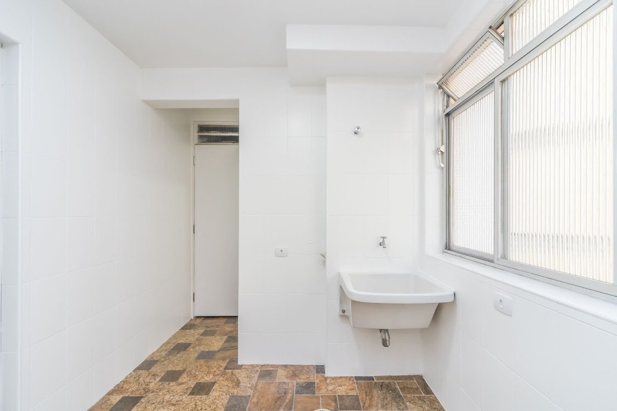 Apartamento à venda com 3 quartos, 1 suíte, 1 vaga e 145m² no Itaim Bibi, São Paulo (SP) — foto 28 de 30