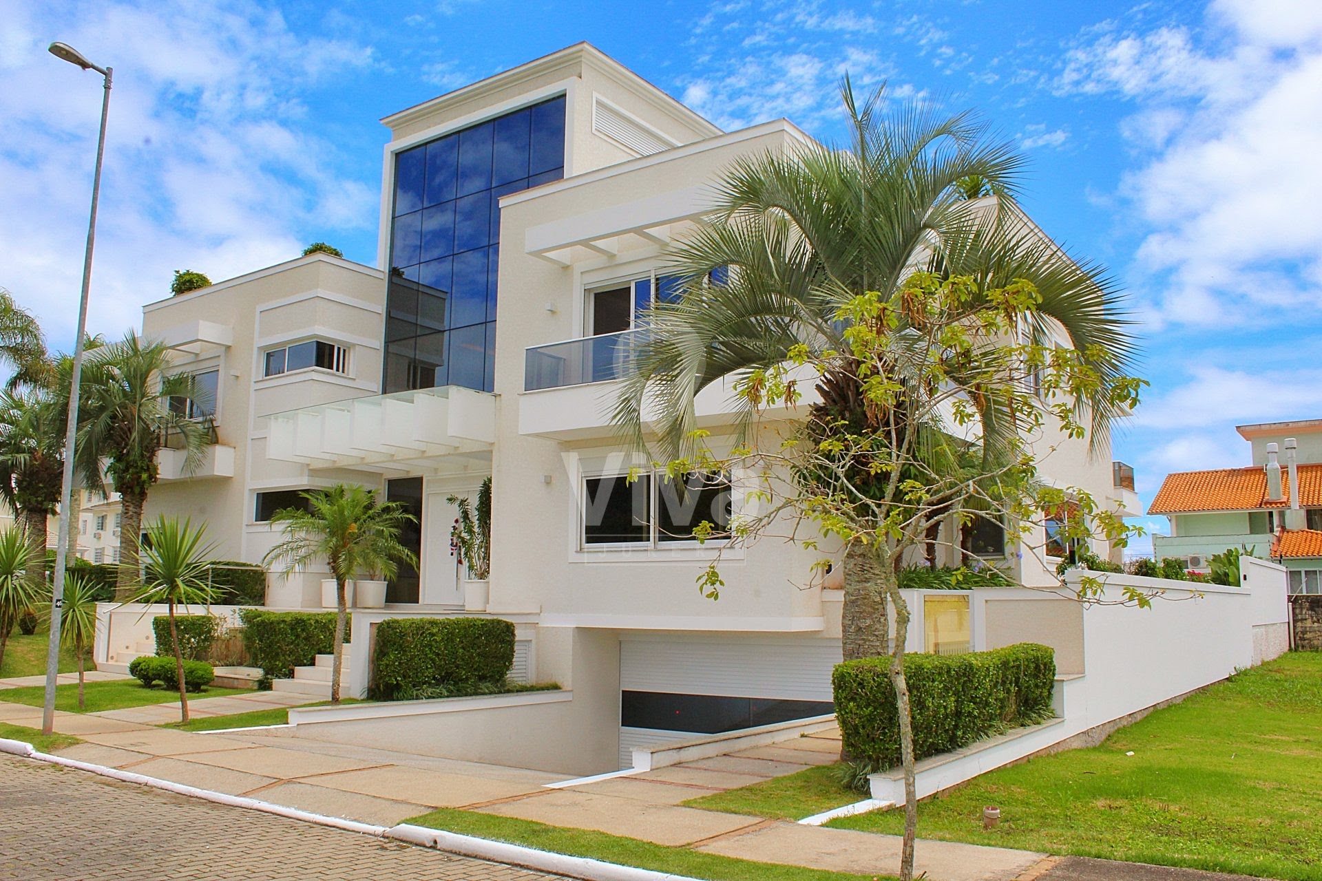 Mansão espetacular no condominio Premier em Jurere Internacional!