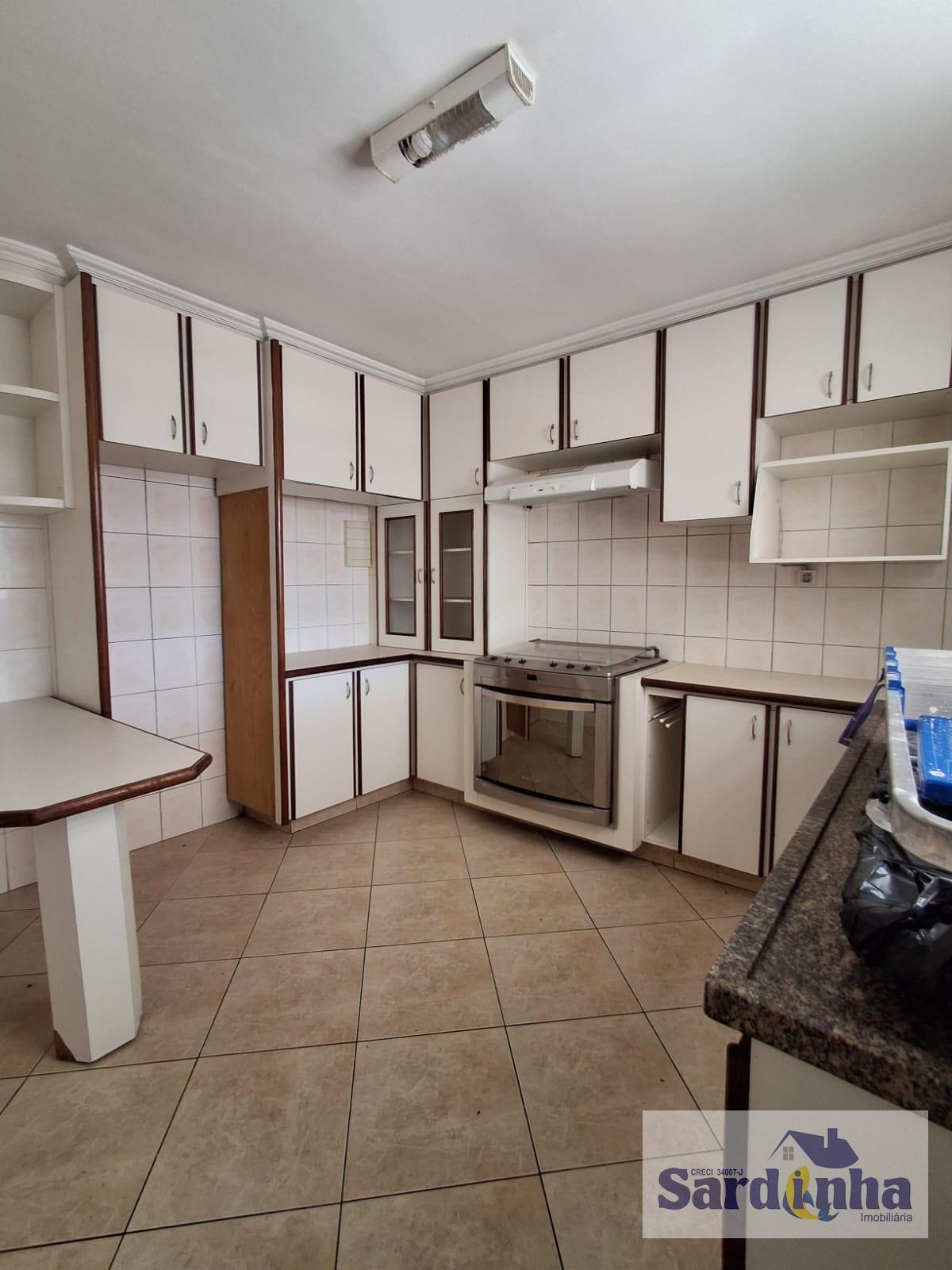 Casa à venda com 3 quartos, 1 suíte, 2 vagas e 150m² no Parque Monte Alegre, Taboão da Serra (SP) — foto 8 de 17