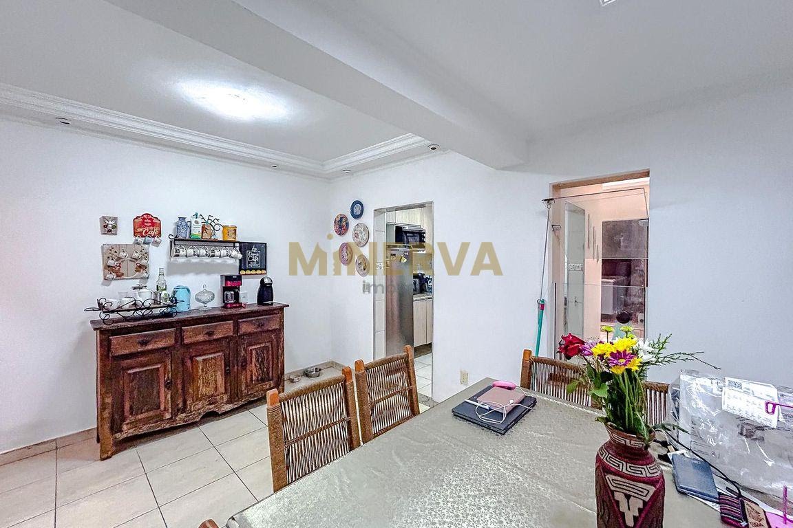 Casa à venda com 4 quartos, 3 banheiros, 2 vagas e 220m² no Parque São Jorge, São Paulo (SP) — foto 6 de 30